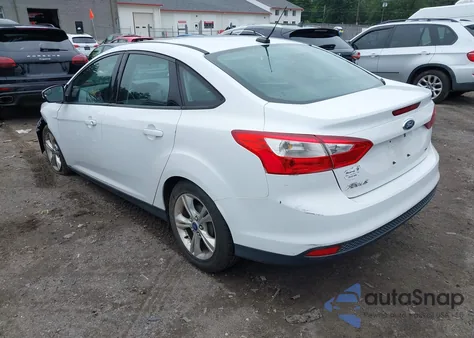 2014 Ford Focus Se z USA, uszkodzony, nr VIN 1FADP3F20EL201481